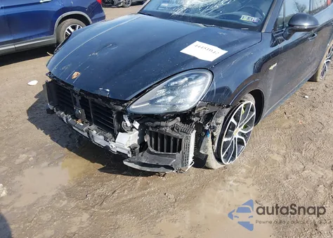 2021 Porsche Cayenne E-Hybrid Turbo S z USA, uszkodzony, nr VIN WP1AH2AYXMDA38121